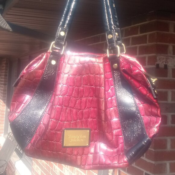 Simply Vera Wang Patent Leather Croc Embossed Purse / Shoulder Bag Maroon - Picture 1 of 6